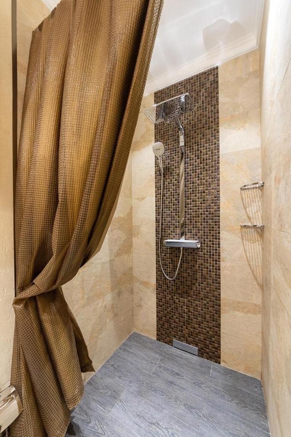 Exquisite panoramic views apartment Dnipro embankment Kiev Exterior foto