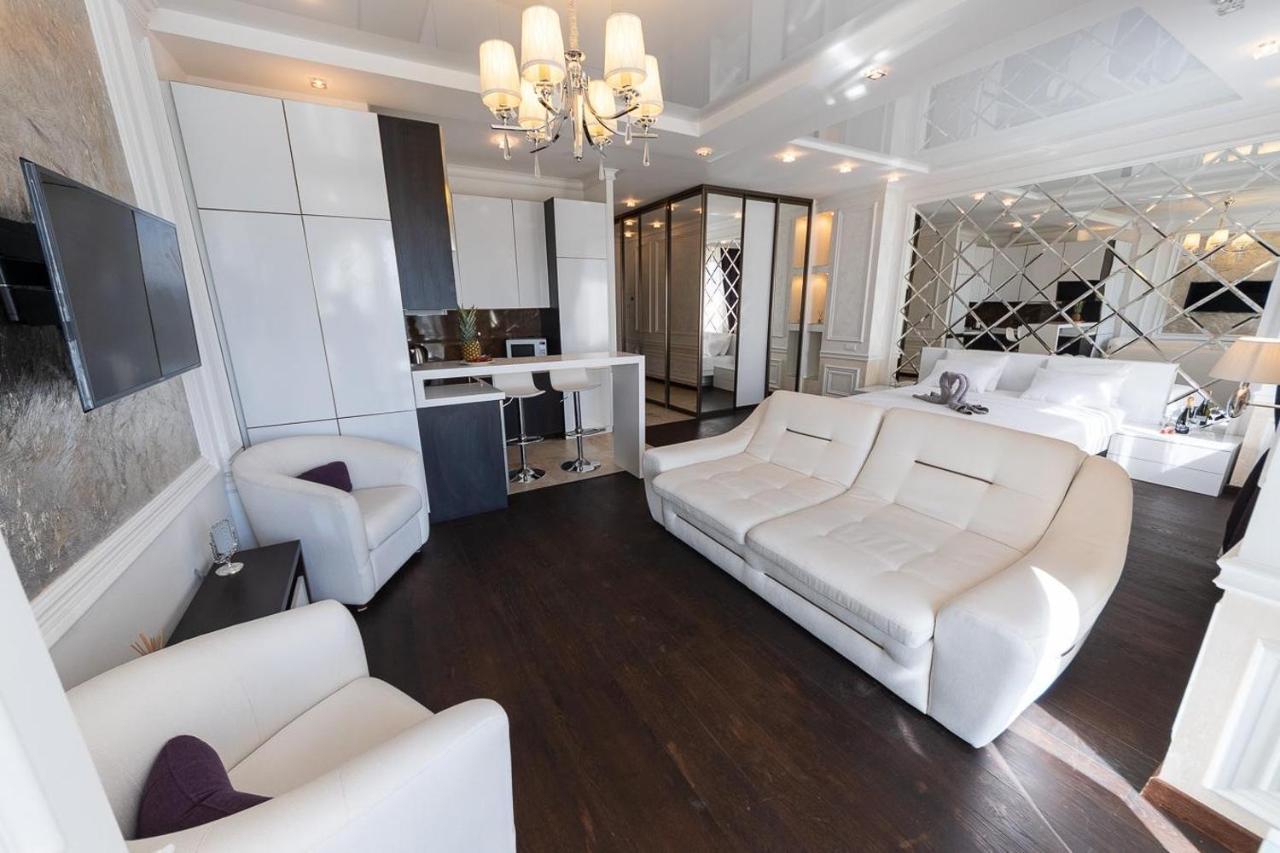 Exquisite panoramic views apartment Dnipro embankment Kiev Exterior foto